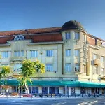 Hotel Central 3*