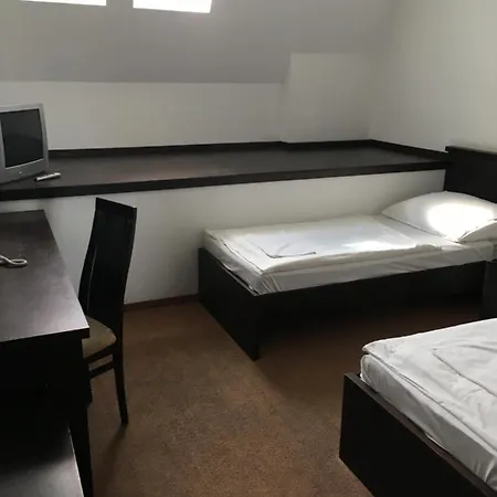 Hotel Central 3* Надьканижа