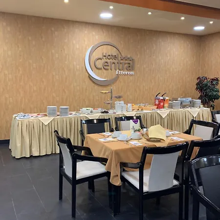 Hotel Central Hotel 3*