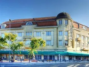 Hotel Central 3*