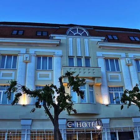 Hotel Central